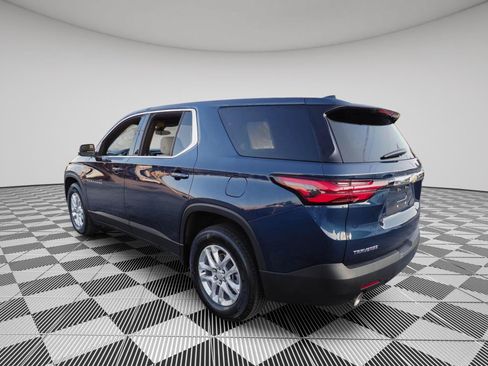 Certified 2023 Chevrolet Traverse LS w/ Safety Package FWD image 5