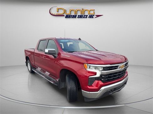 Used 2022 Chevrolet Silverado 1500 LT image 4
