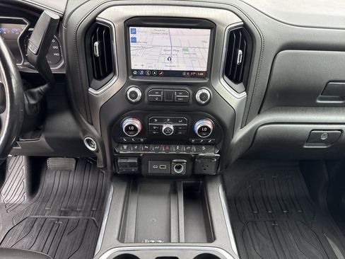 Used 2021 GMC Sierra 3500 Denali w/ Denali Ultimate Package AWD/4WD image 36