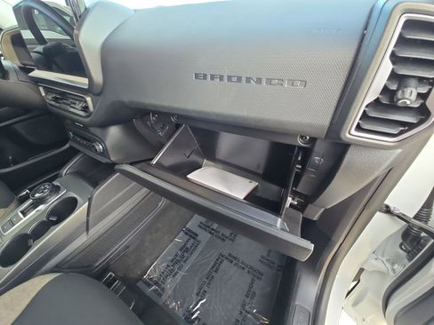Used 2025 Ford Bronco Sport Big Bend image 17
