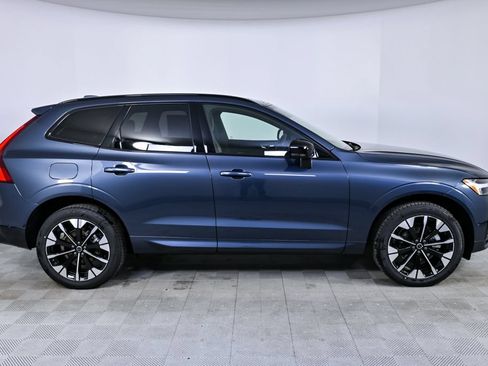 Used 2026 Volvo XC60 B5 Plus w/ Climate Package AWD/4WD image 29