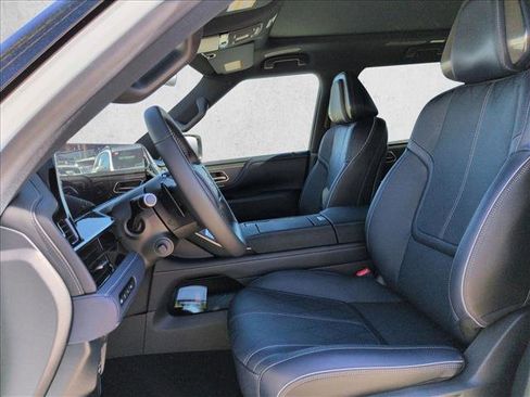 New 2026 INFINITI QX80 4WD image 4