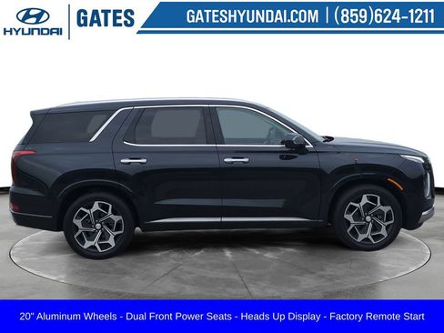 Used 2022 Hyundai Palisade Calligraphy FWD image 3