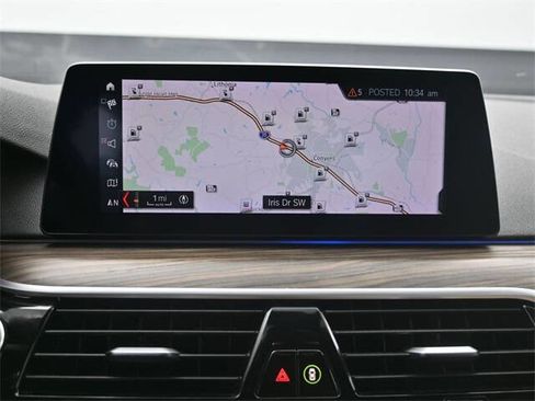 Used 2019 BMW 530e xDrive w/ Convenience Package image 11