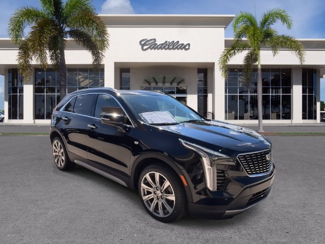 Certified 2023 Cadillac XT4 Premium Luxury w/ Driver Assist Package FWD image 2