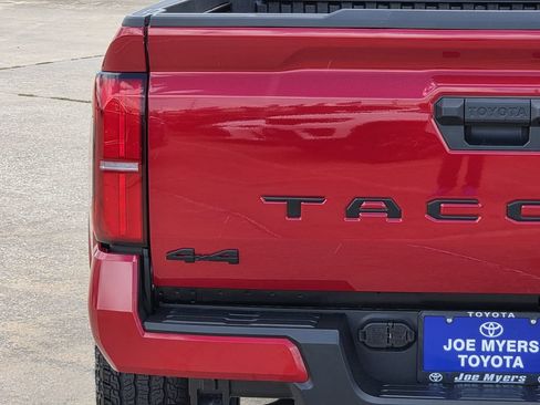 Used 2026 Toyota Tacoma SR5 AWD/4WD image 10