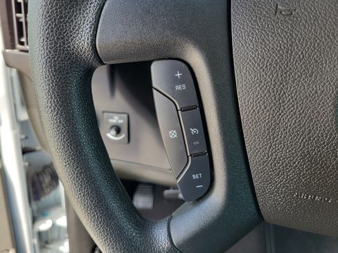 Used 2023 Chevrolet Express 3500 LT w/ LT Preferred Equipment Group RWD image 21