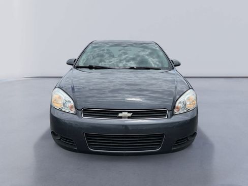 Used 2011 Chevrolet Impala LT FWD image 8