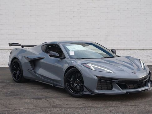 New 2025 Chevrolet Corvette Z06 w/ Z07 Performance Package image 3