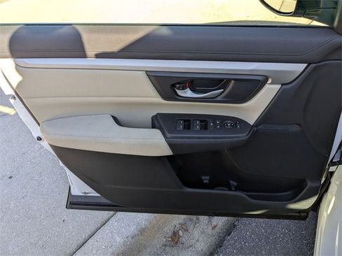 Certified 2019 Honda CR-V LX image 22