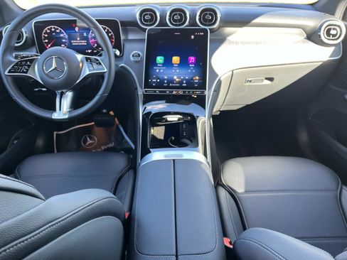 Certified 2025 Mercedes-Benz GLC 300 image 13
