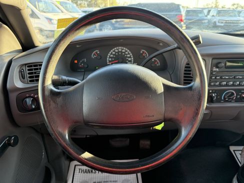 Used 2002 Ford F150 XL image 22