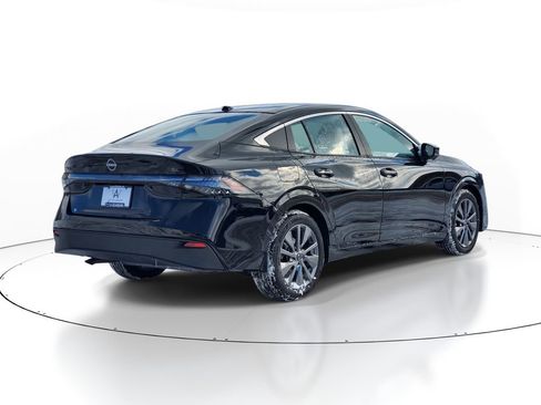 New 2026 Nissan Sentra SL image 3