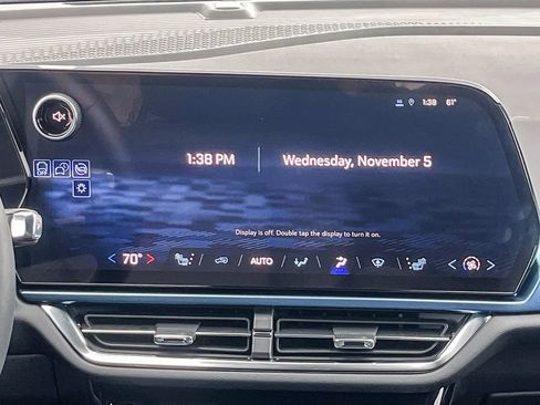 Used 2026 Chevrolet Equinox EV LT image 13