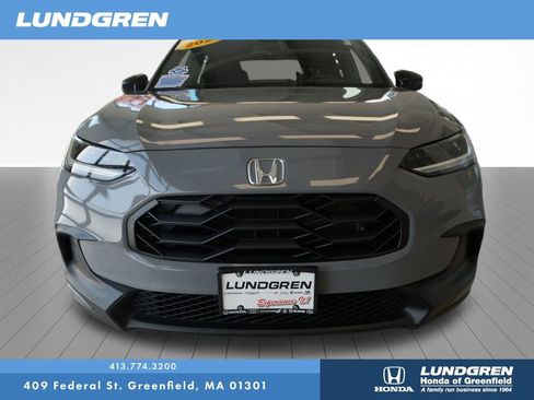 Used 2024 Honda HR-V Sport image 2