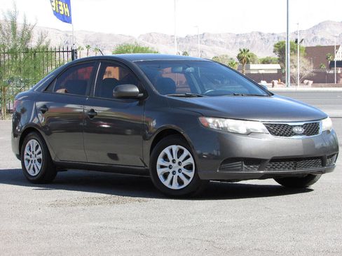 Used 2013 Kia Forte EX image 1