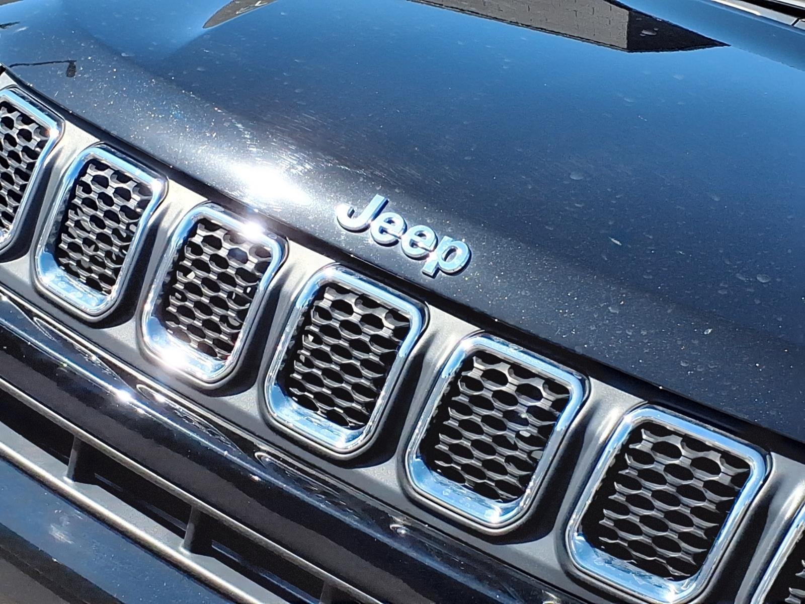 Certified 2023 Jeep Compass Latitude AWD/4WD image 30