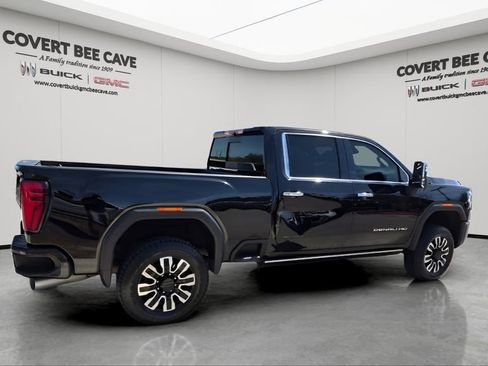 Certified 2025 GMC Sierra 2500 Denali Ultimate image 10