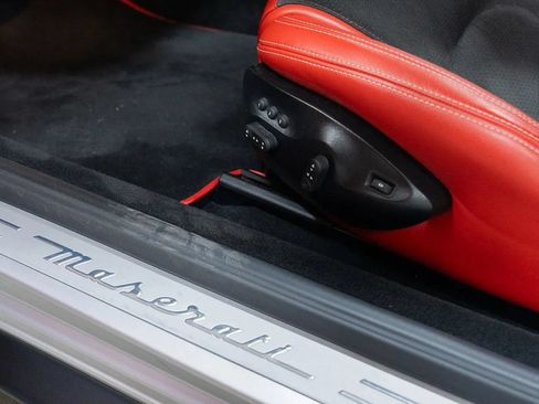 Used 2017 Maserati GranTurismo Sport RWD image 13