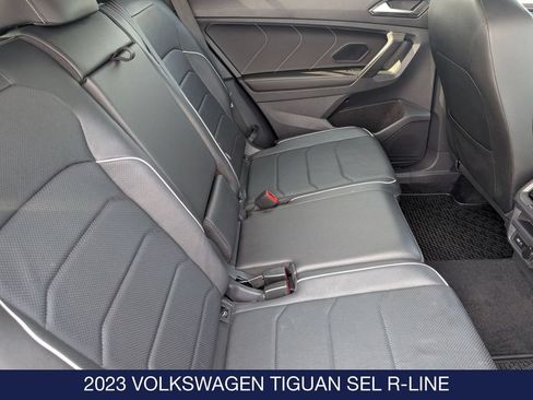 Certified 2023 Volkswagen Tiguan SEL R-Line AWD/4WD image 31