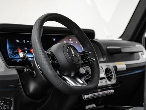Used 2027 Mercedes-Benz G 63 AMG 4MATIC image 45