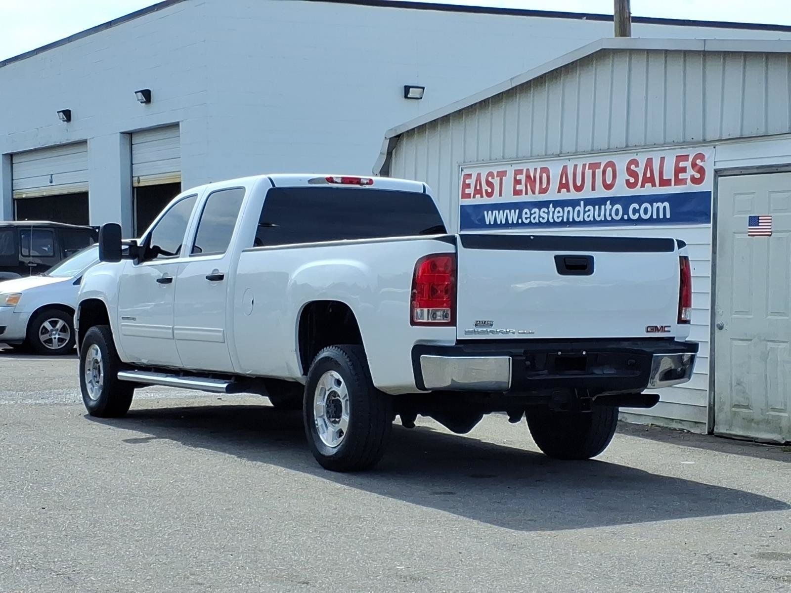 Used 2012 GMC Sierra 2500 SLE RWD image 3