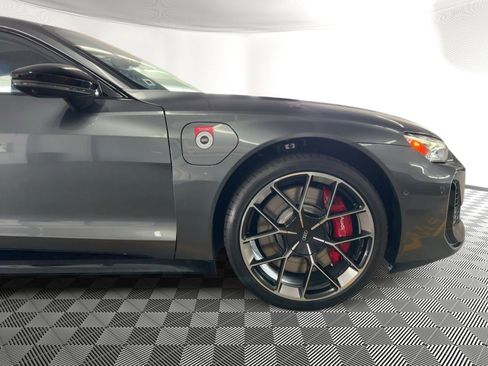 New 2026 Audi RS e-tron GT performance image 12