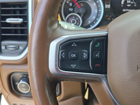 Used 2020 RAM 1500 Laramie RWD image 11