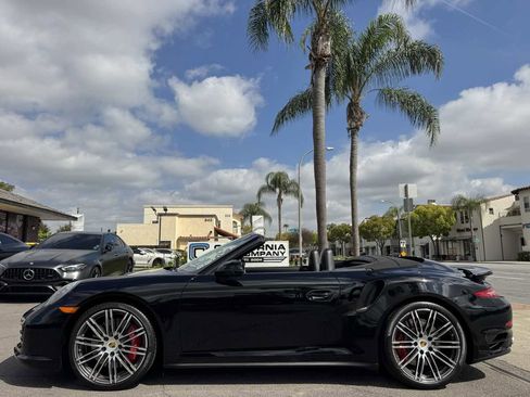 Used 2016 Porsche 911 Turbo image 3