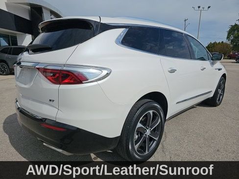 Used 2022 Buick Enclave Essence w/ Experience Buick Package AWD/4WD image 7