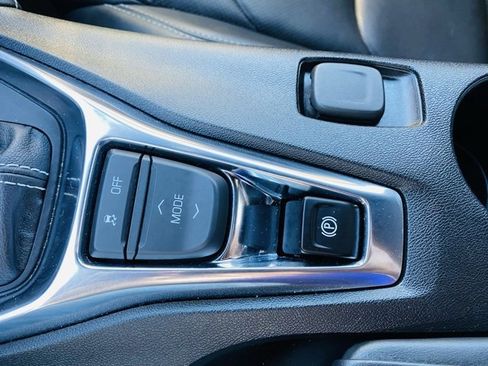 Used 2019 Chevrolet Camaro SS image 33