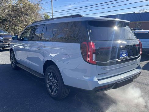 New 2026 Ford Expedition Max Platinum w/ Stealth Appearance Package image 4