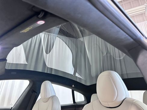 Used 2023 Tesla Model S Base image 20