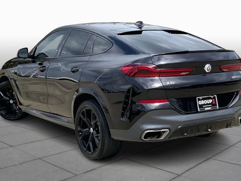 Used 2022 BMW X6 M50i w/ Executive Package image 12
