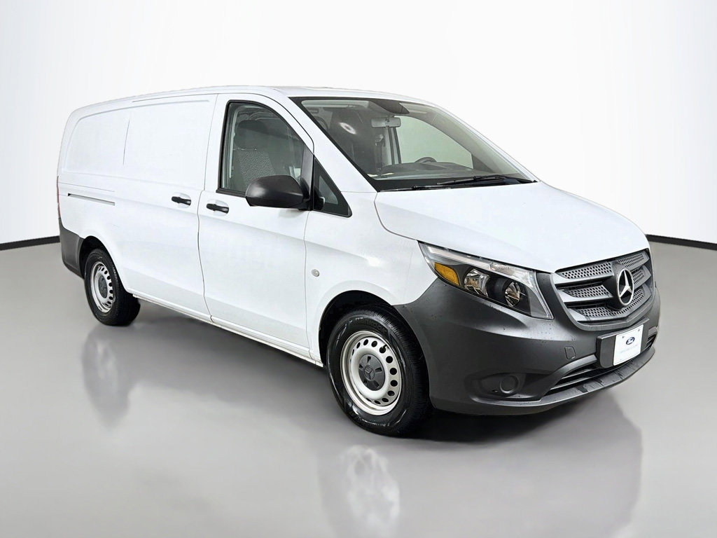 Used 2022 Mercedes-Benz Metris image 31