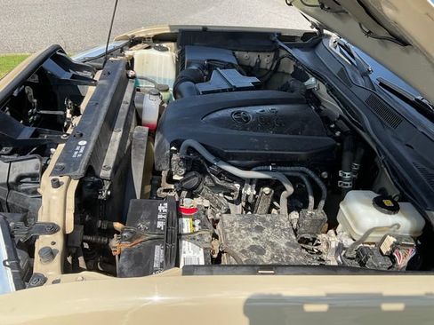 Used 2019 Toyota Tacoma TRD Off-Road AWD/4WD image 27