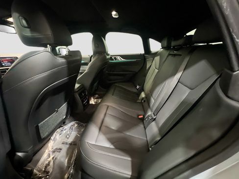 Used 2023 BMW 430i Gran Coupe w/ M Sport Package image 18