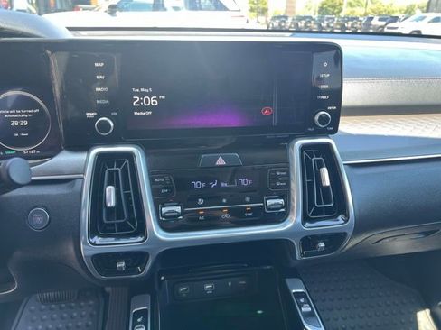 Used 2023 Kia Sorento SX FWD image 14