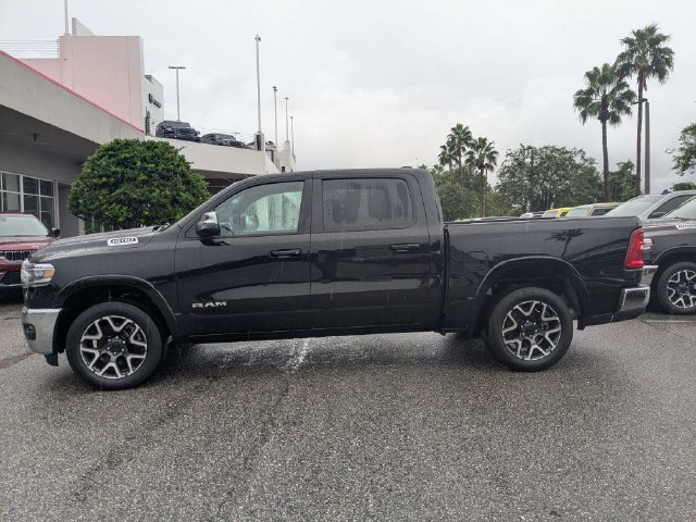 Used 2026 RAM 1500 Laramie AWD/4WD image 7
