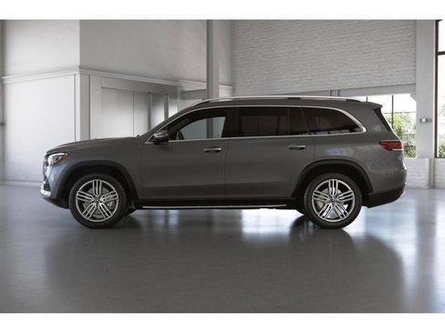 Certified 2022 Mercedes-Benz GLS 450 4MATIC image 35