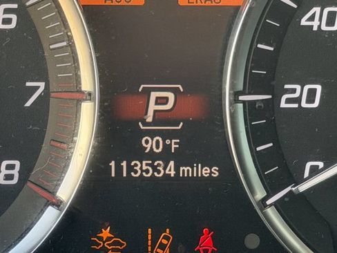 Used 2018 Acura TLX w/ Technology Package FWD image 14