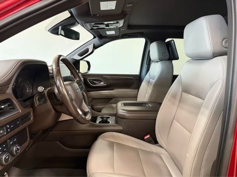 Used 2021 Chevrolet Tahoe Z71 w/ Rear Media and Nav Package AWD/4WD image 13