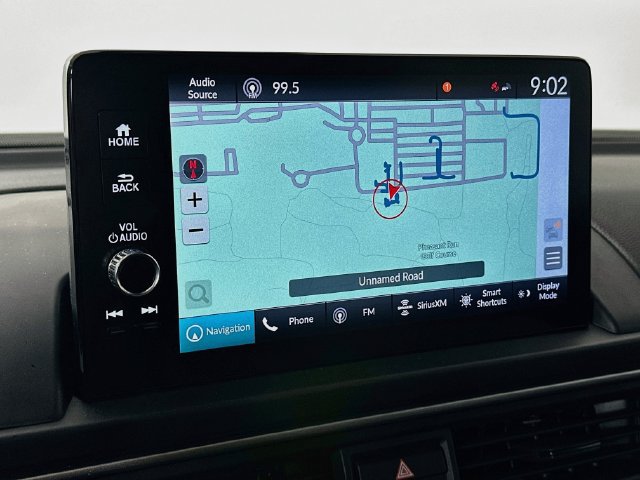Certified 2024 Honda Pilot Touring image 7