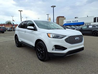 Certified 2023 Ford Edge SEL w/ Convenience Package