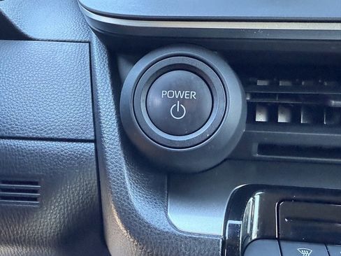 Used 2024 Toyota Prius LE image 24