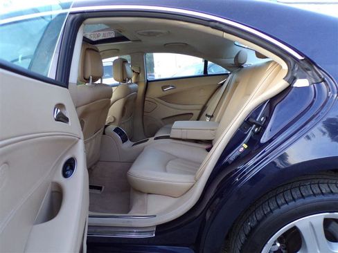Used 2007 Mercedes-Benz CLS 550 image 25