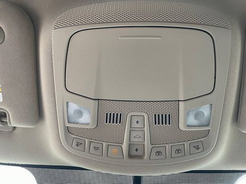 Used 2017 Lincoln MKC Select w/ Select Plus Package image 24