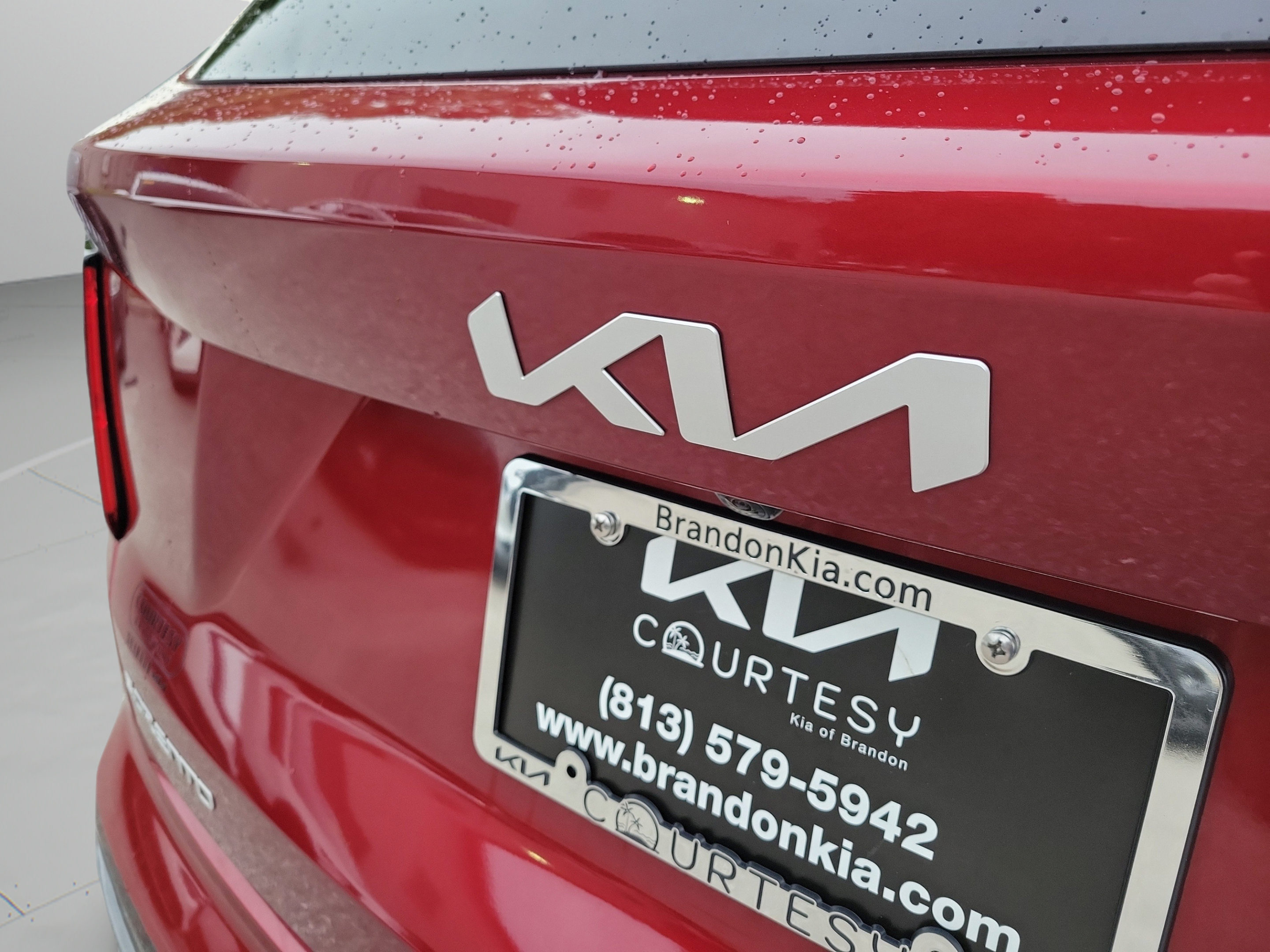 Certified 2023 Kia Sorento SX FWD image 7