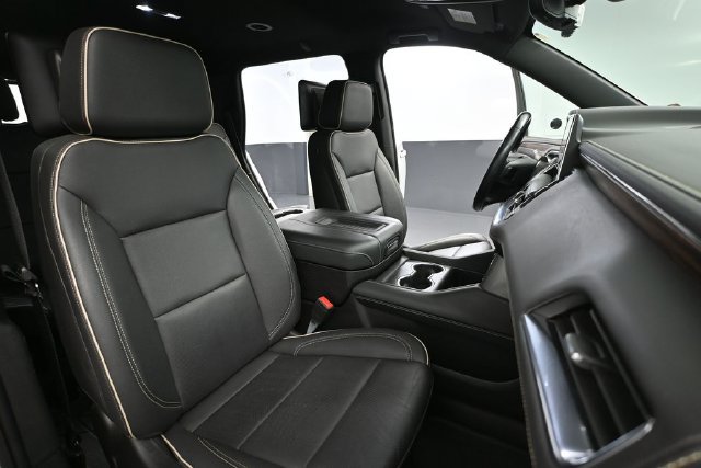 Used 2023 Chevrolet Tahoe Premier w/ Advanced Technology Package AWD/4WD image 46