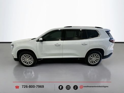Used 2026 GMC Acadia Denali w/ Super Cruise Package FWD image 4